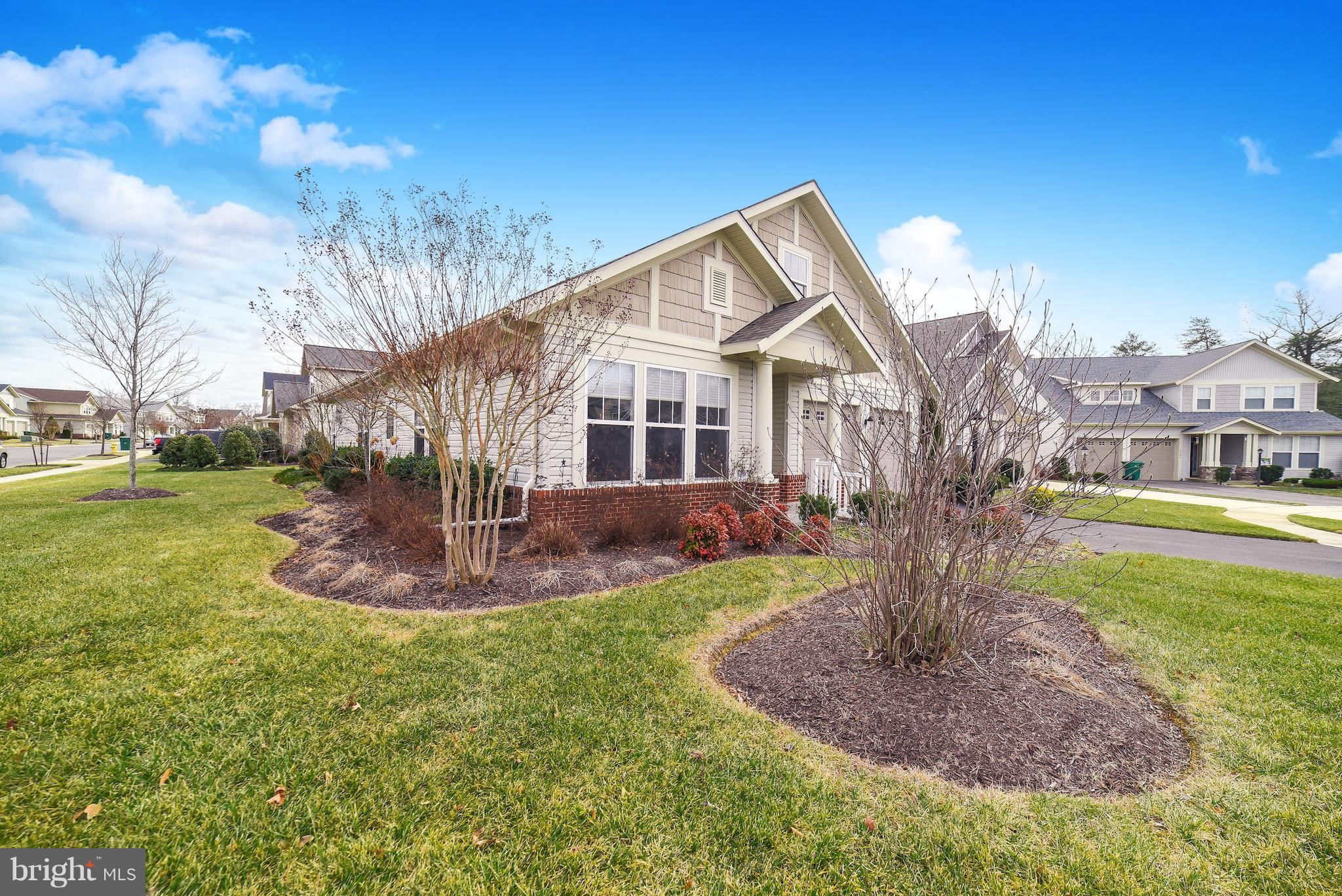 CENTRAL PARKE COLONIAL CHARLES - Residential