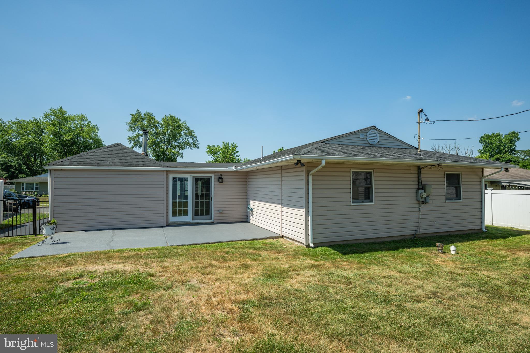 INDIAN CREEK - Residential