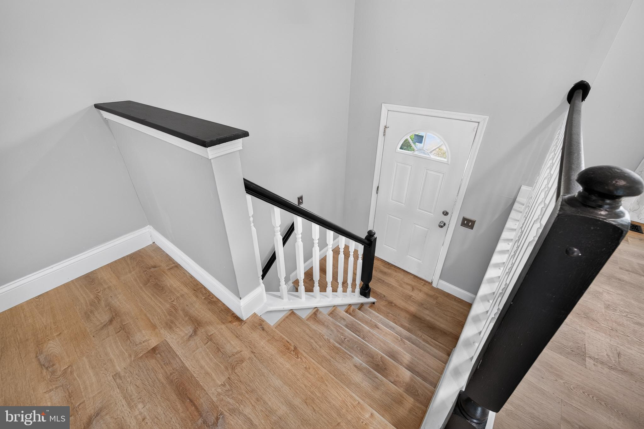 NEWARK OAKS - Residential