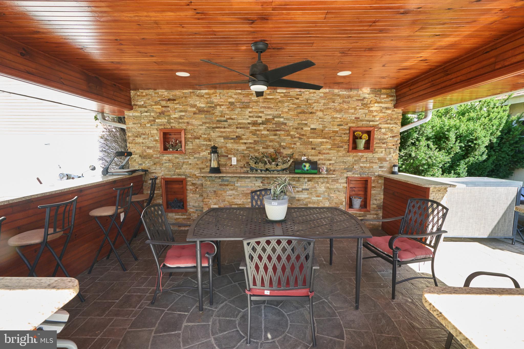 PINE VALLEY - Residential