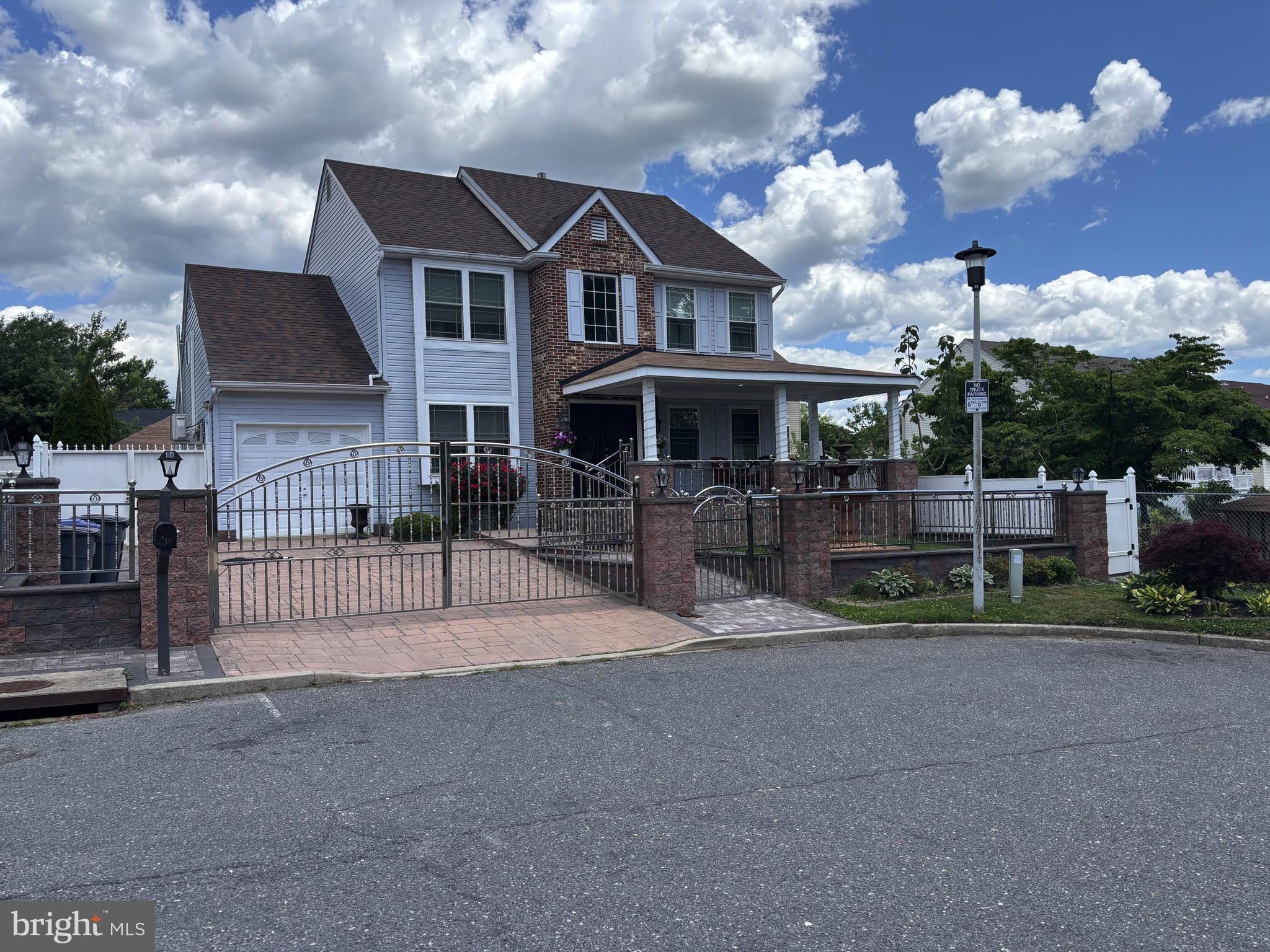PINE VALLEY - Residential