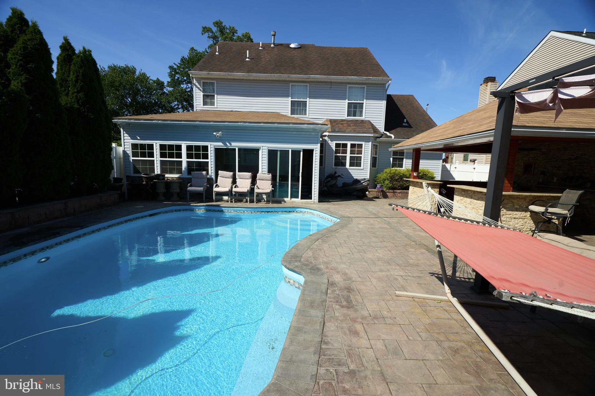 PINE VALLEY - Residential
