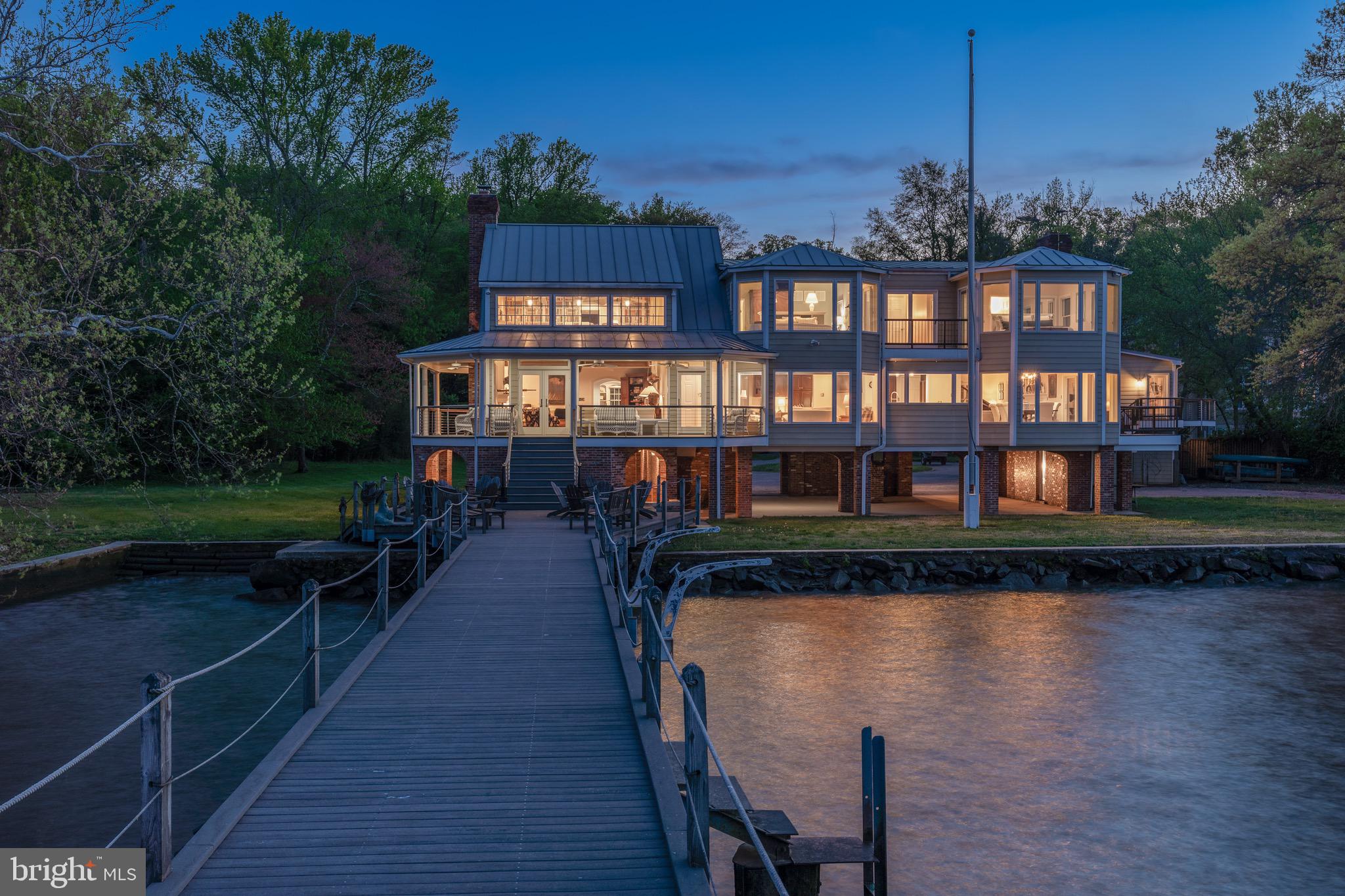 WELLINGTON VILLA - Residential