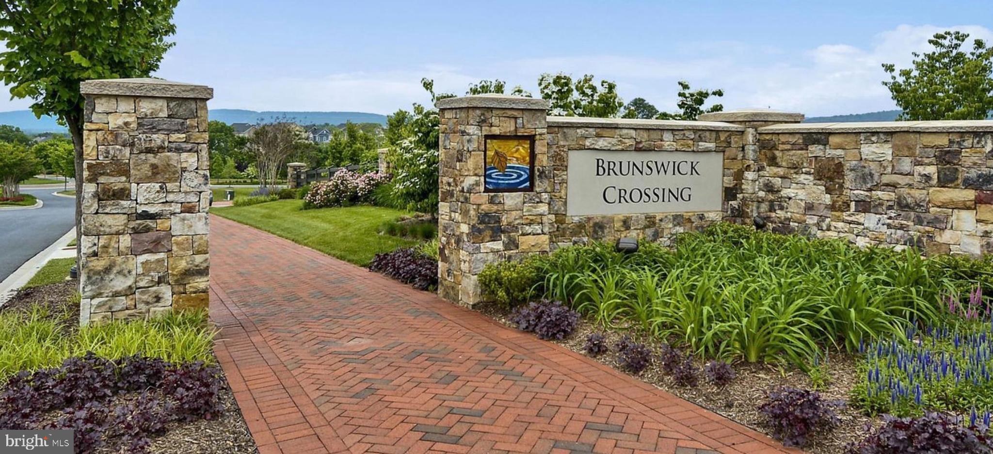 BRUNSWICK CROSSING - Residential