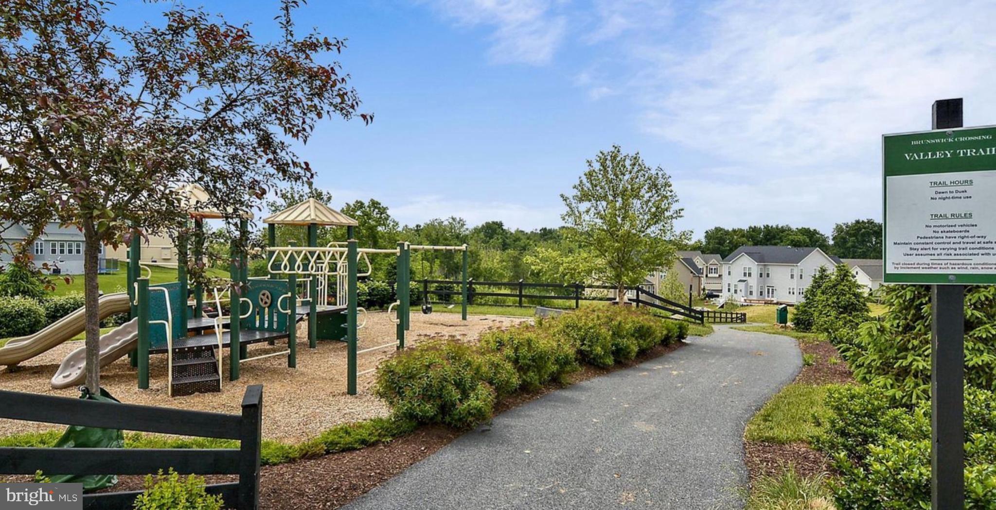 BRUNSWICK CROSSING - Residential