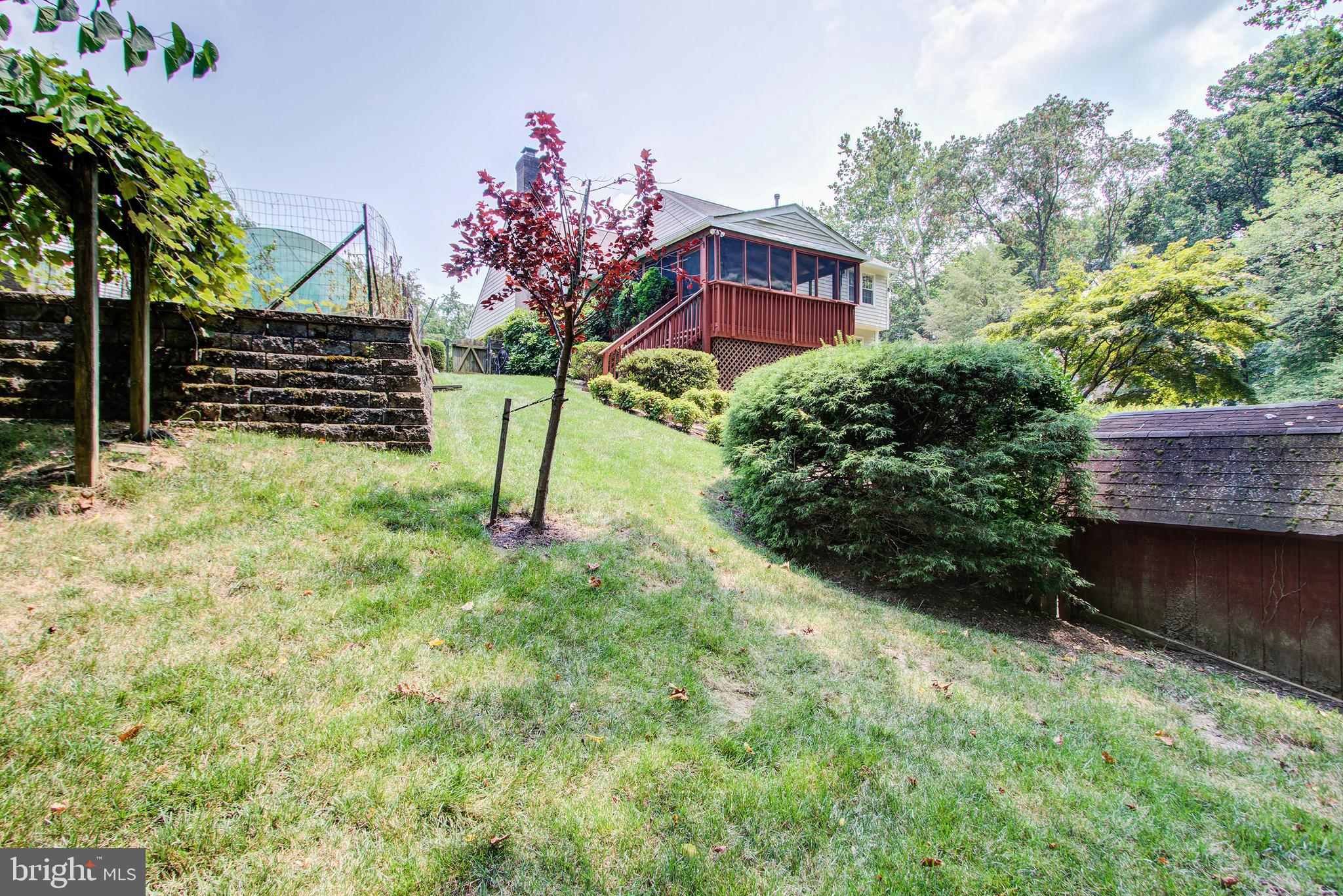 SNOWDENS MILL - Residential