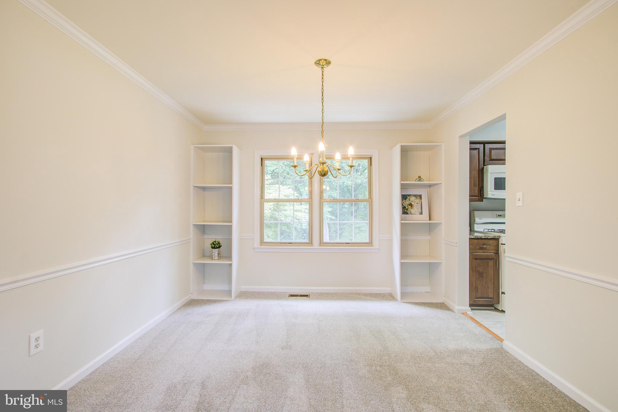 SNOWDENS MILL - Residential