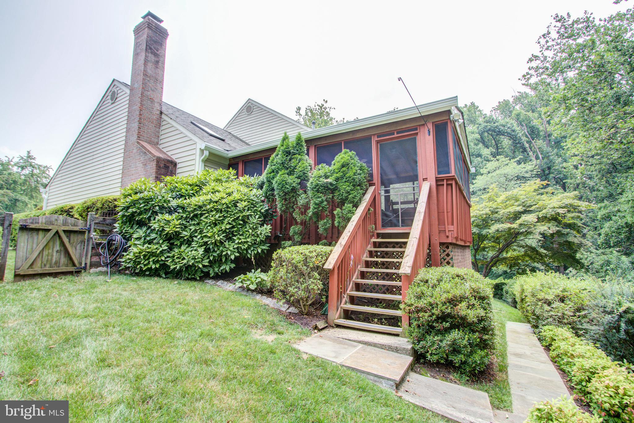 SNOWDENS MILL - Residential