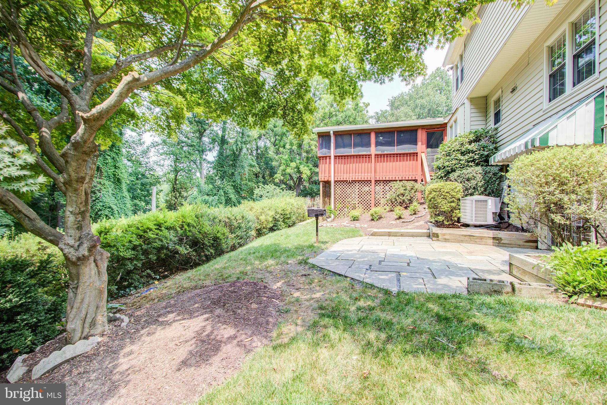 SNOWDENS MILL - Residential