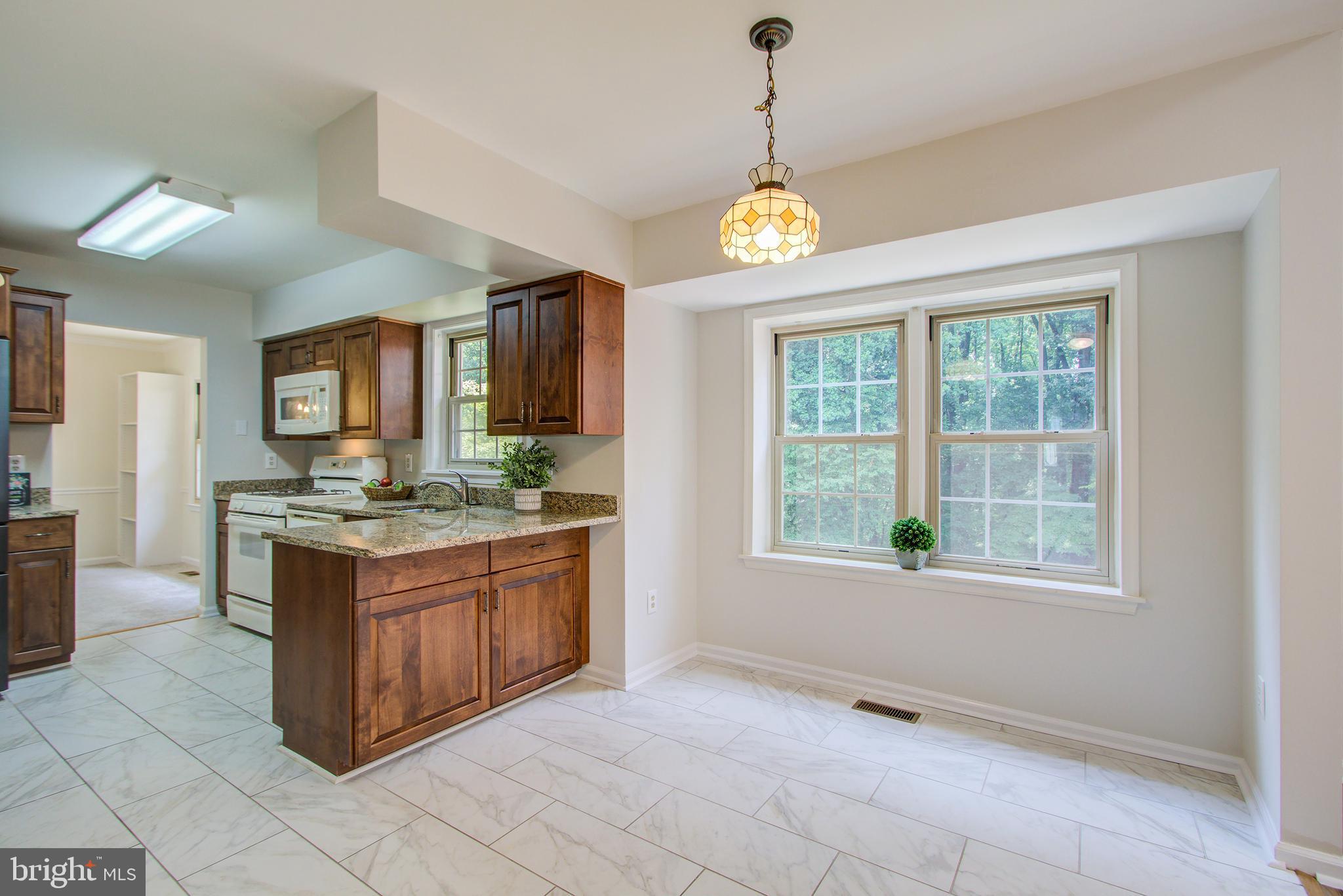 SNOWDENS MILL - Residential