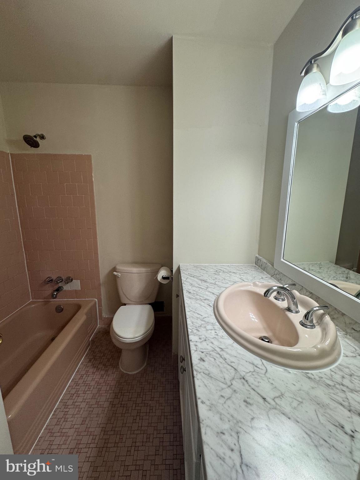 RAVENSWORTH PARK - Residential Lease