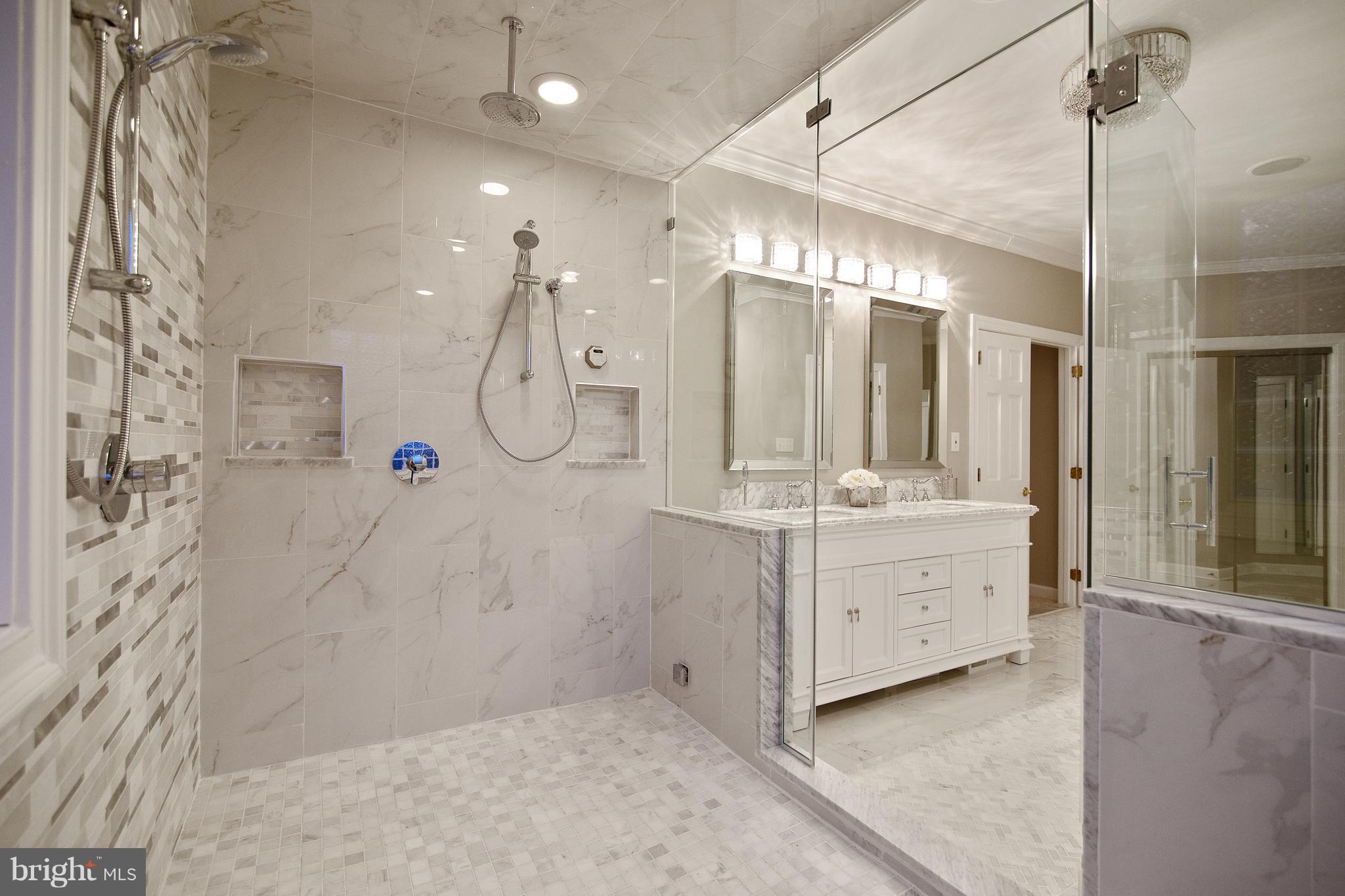 EAGLES PASSAGES - Residential