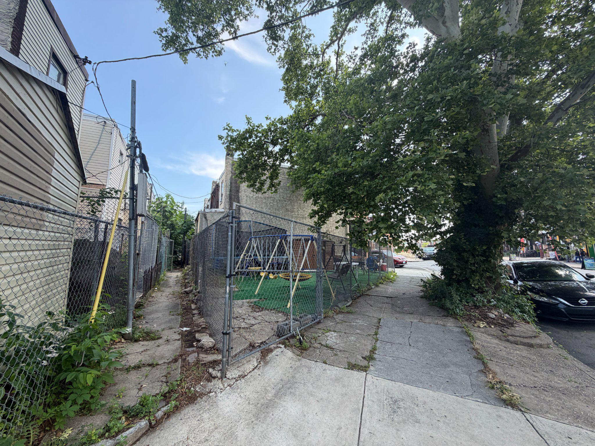 HUNTING PARK - Land