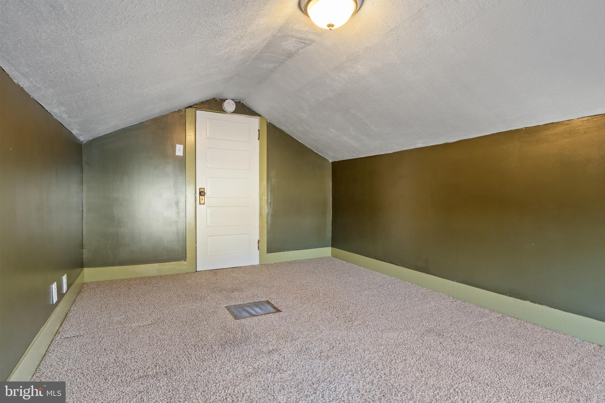 LITTLESTOWN - Residential