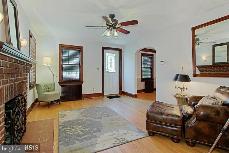 NORTH BARCROFT - Residential Lease