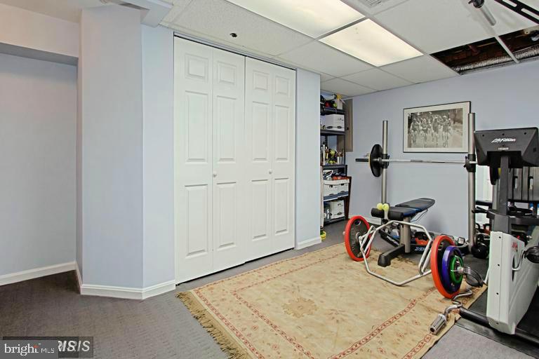 NORTH BARCROFT - Residential Lease