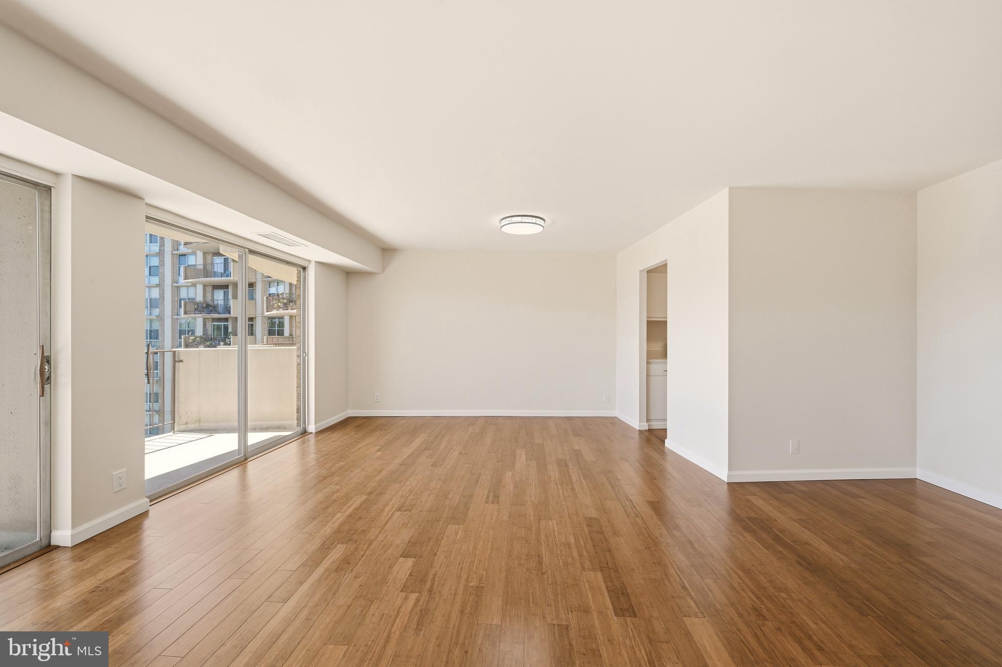 SILVER SPRING - Residential