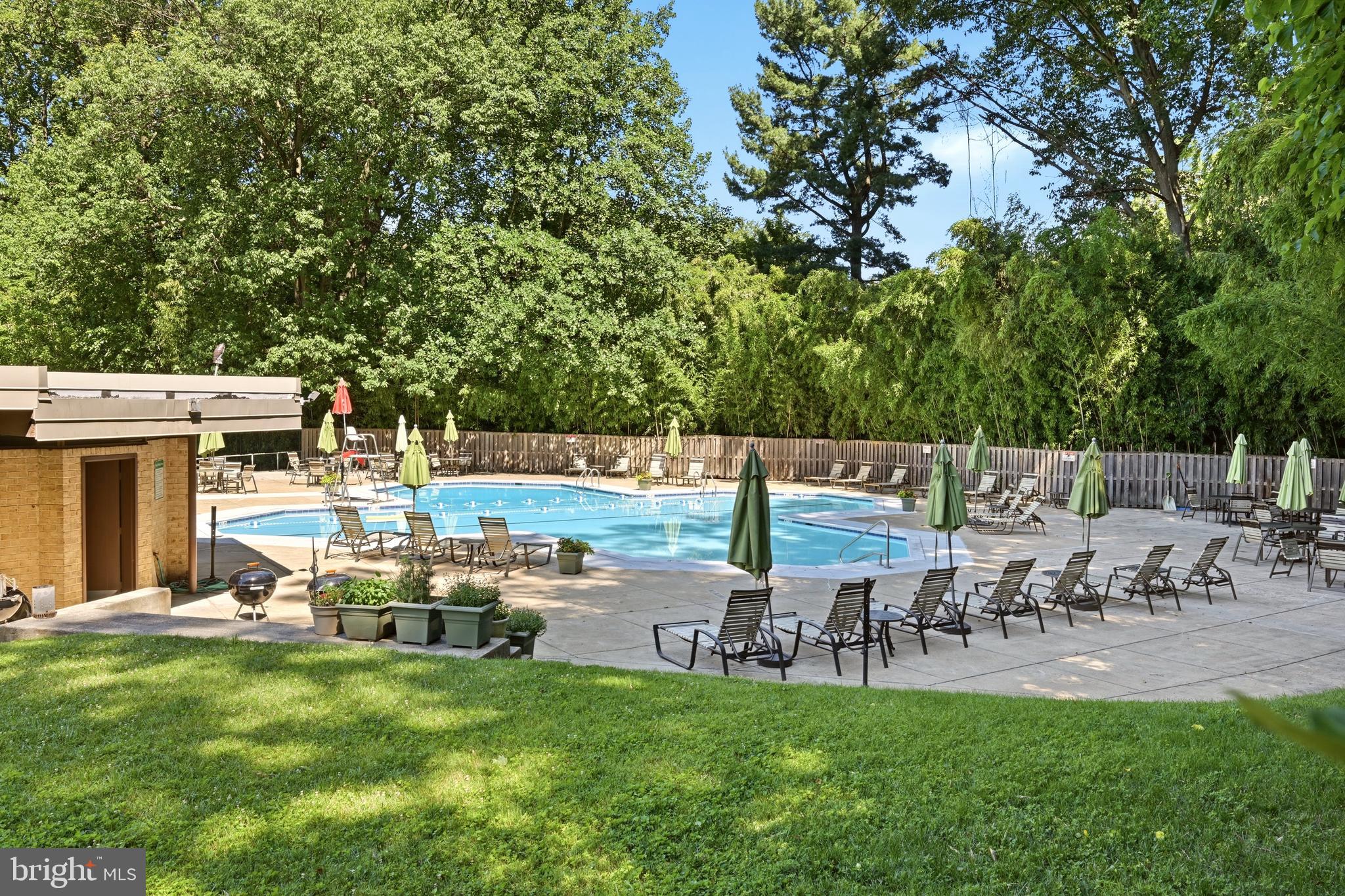 SILVER SPRING - Residential