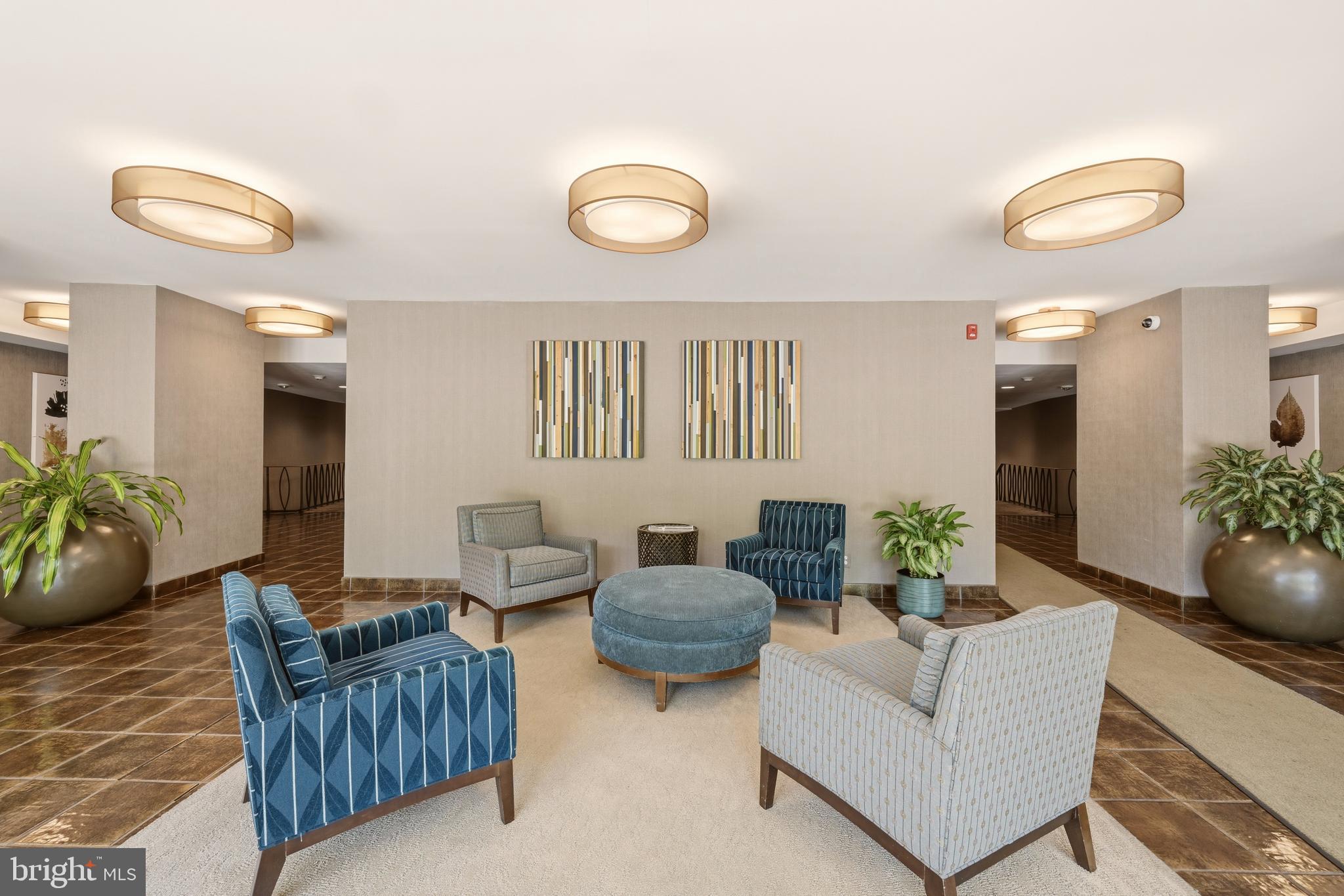 SILVER SPRING - Residential