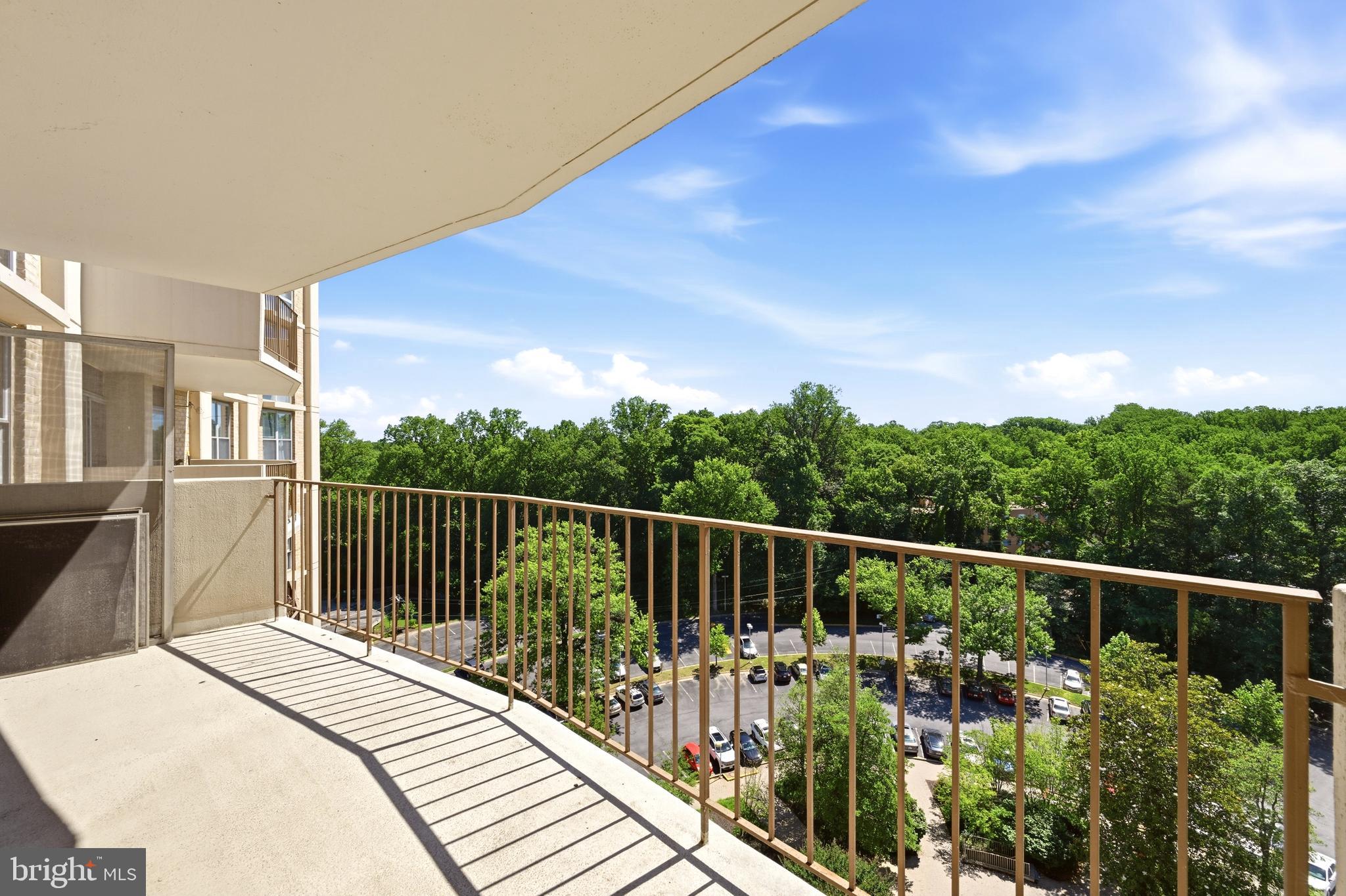 SILVER SPRING - Residential