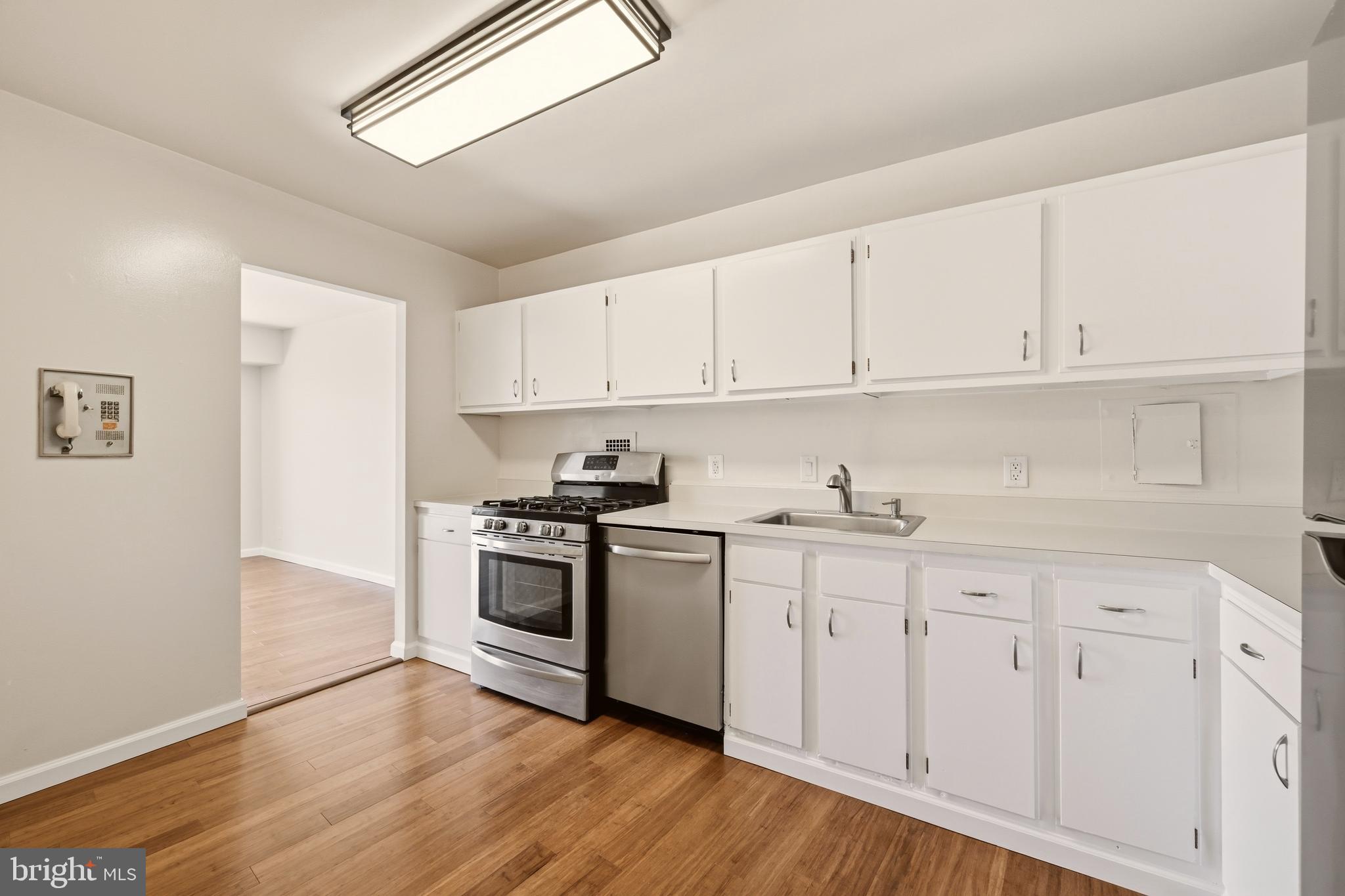 SILVER SPRING - Residential