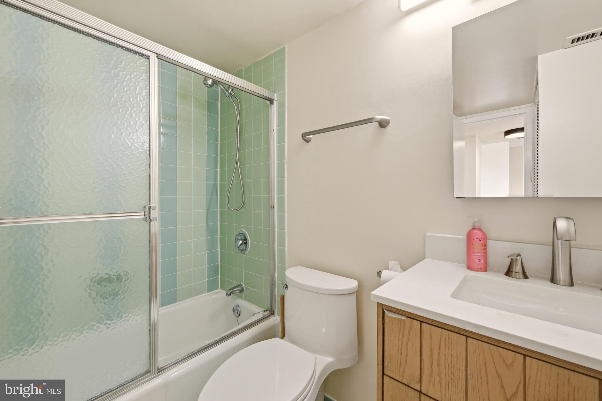 SILVER SPRING - Residential