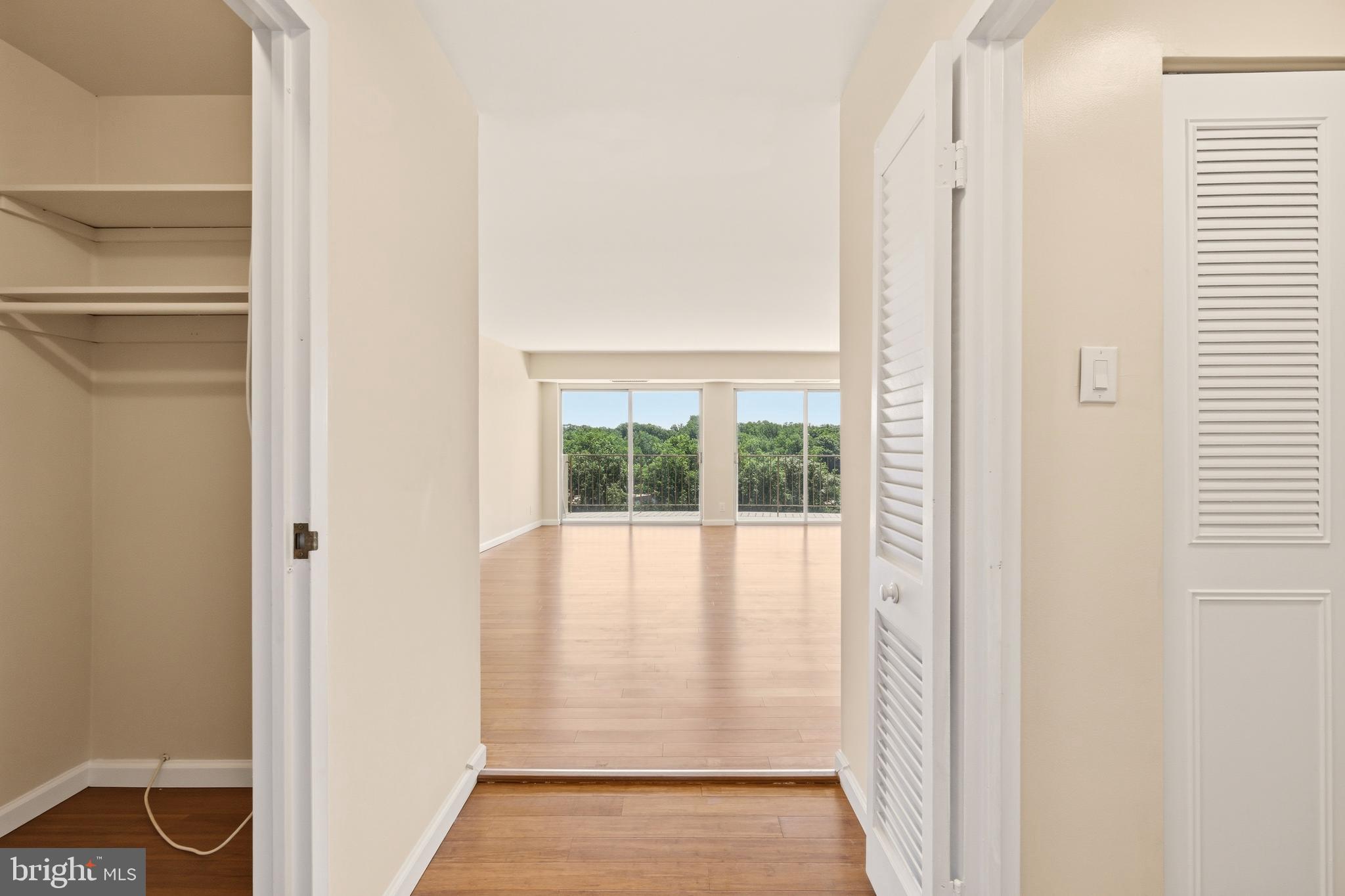 SILVER SPRING - Residential