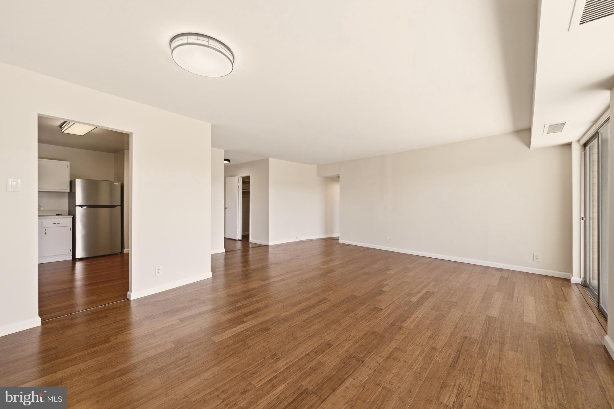 SILVER SPRING - Residential