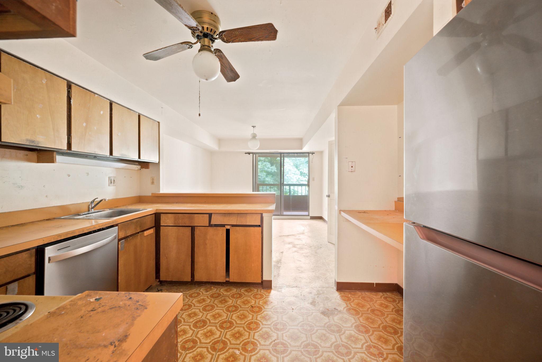 DEERING WOODS - Residential
