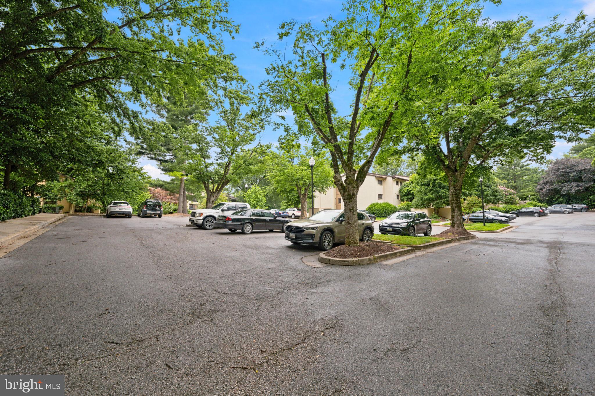 DEERING WOODS - Residential