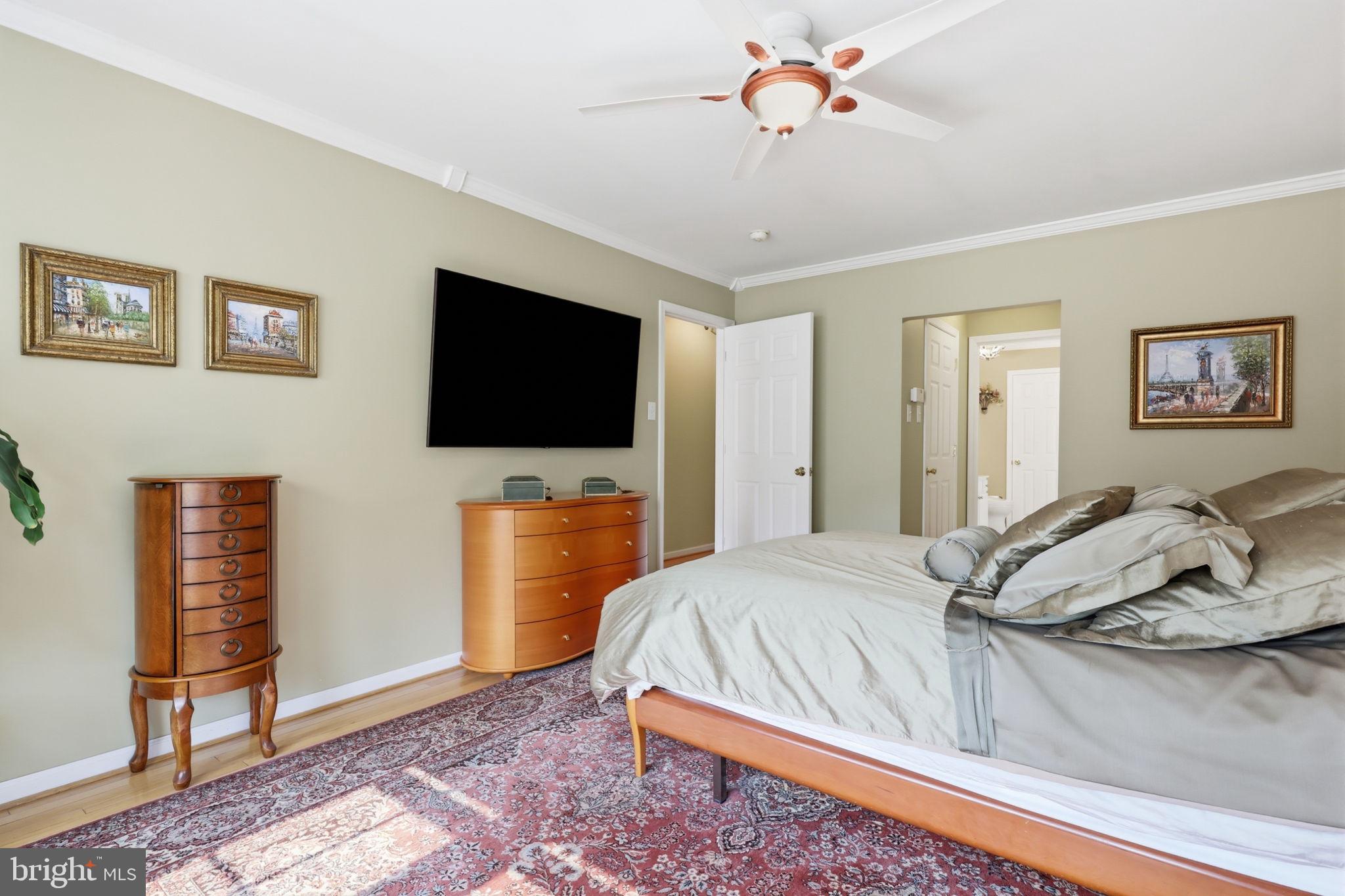 HUNTINGDON VALLEY - Residential