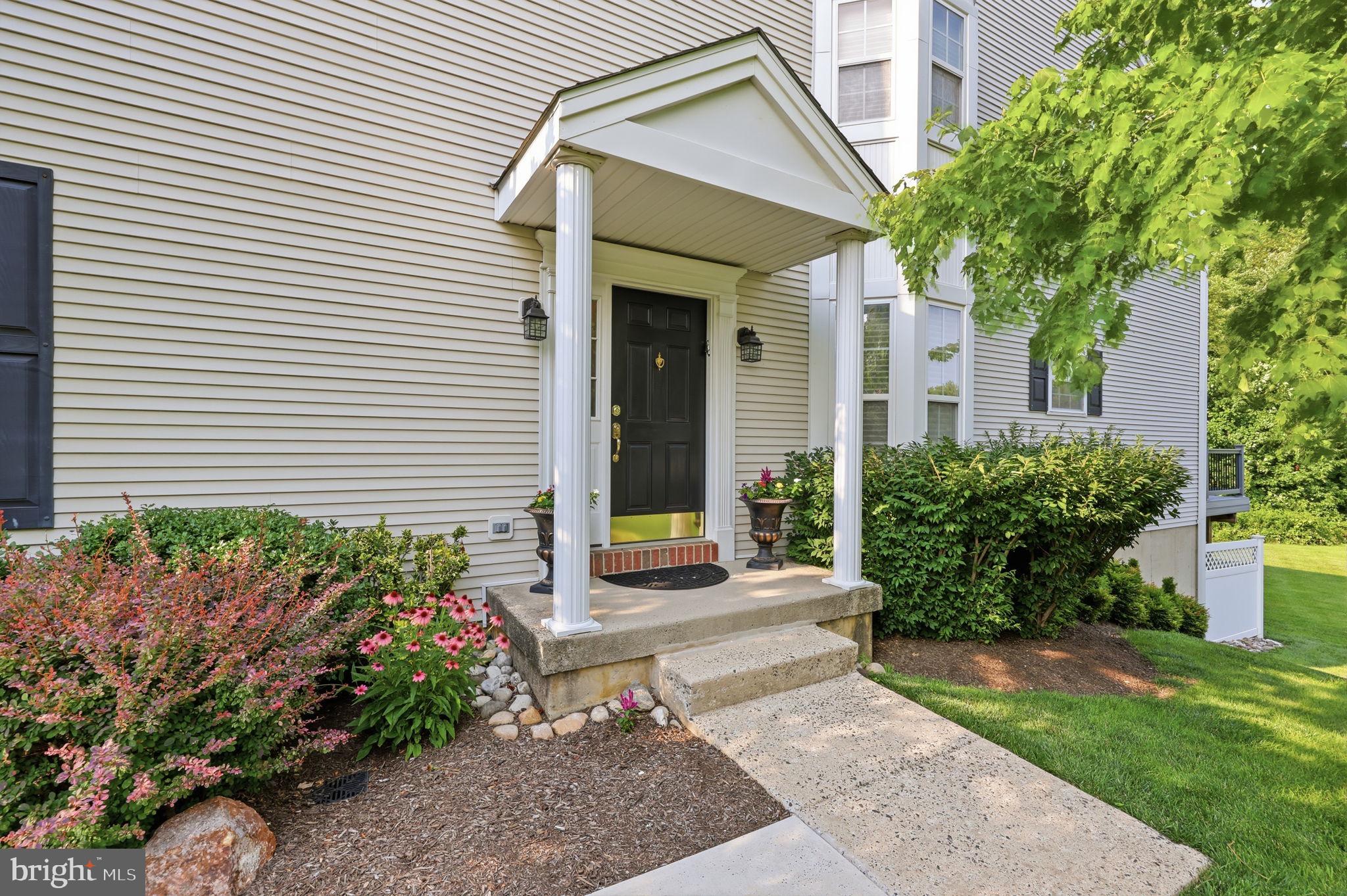 HUNTINGDON VALLEY - Residential