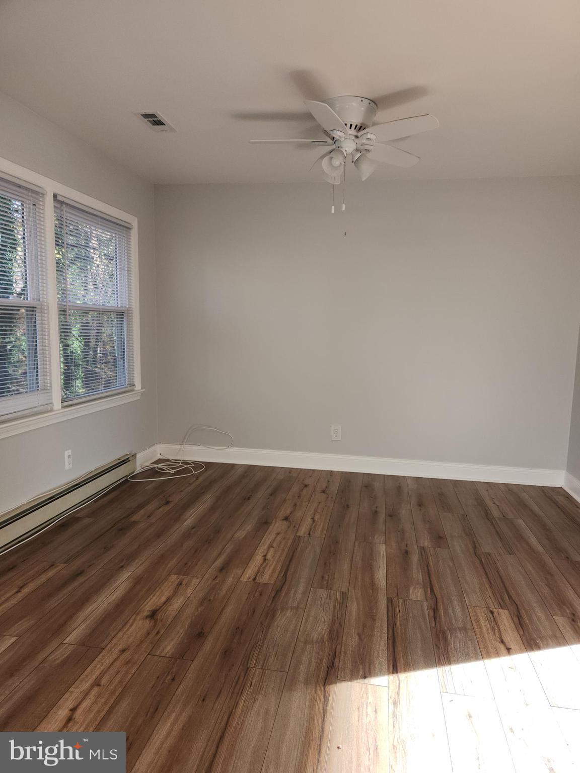 CONFEDERATE RIDGE - Residential Lease