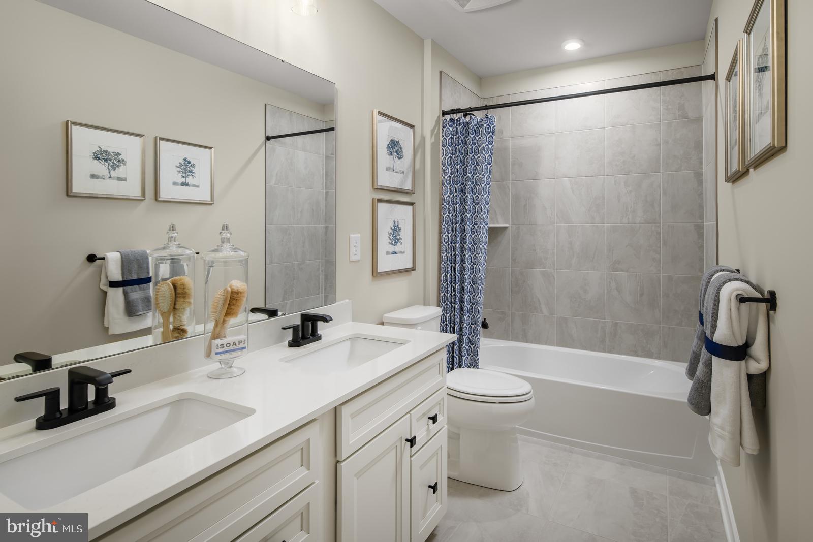 WESTWOOD RIDGE - Residential
