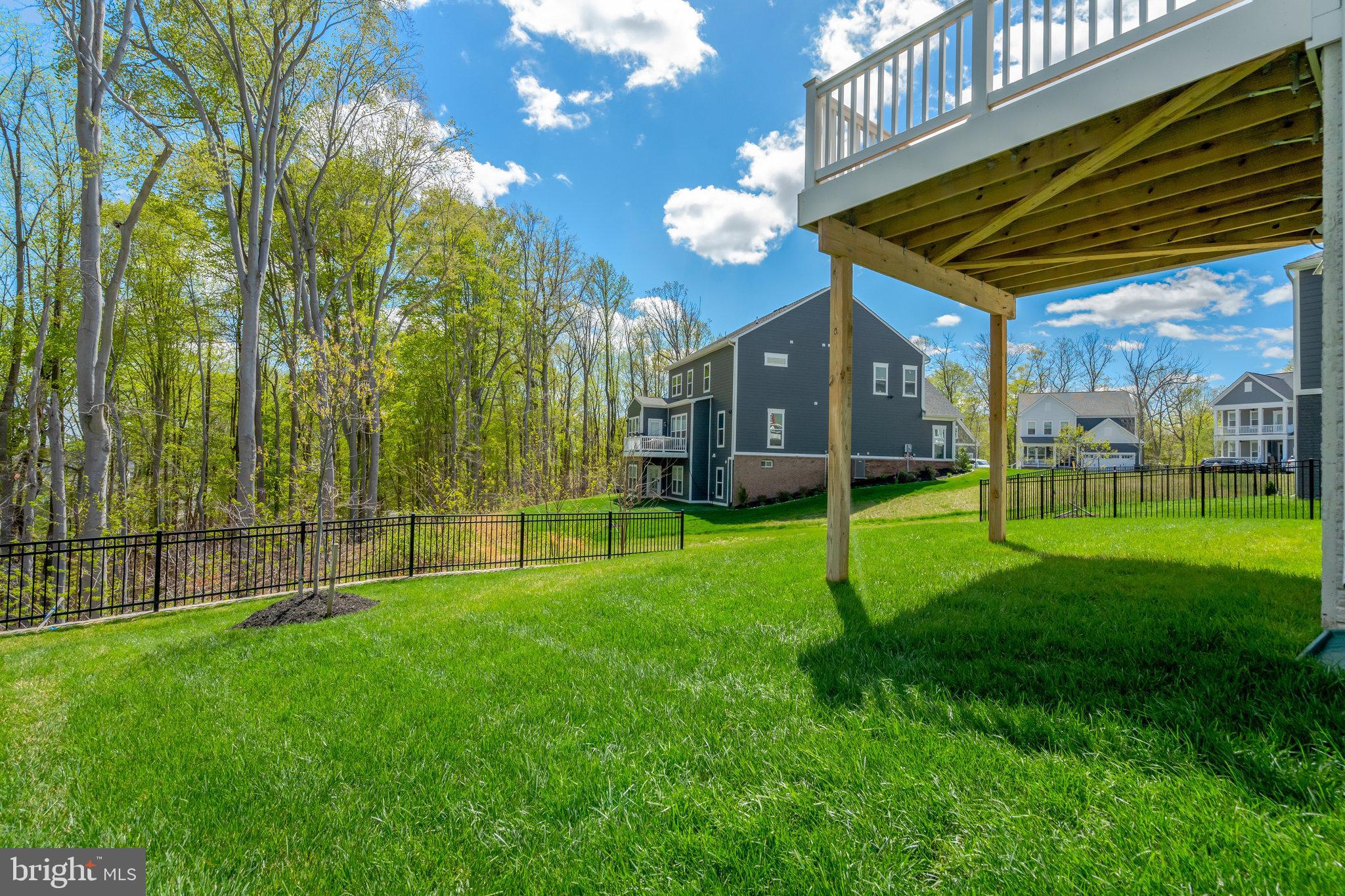 POTOMAC SHORES - Residential