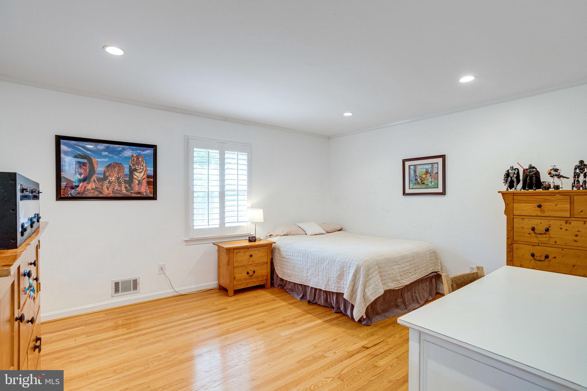 OLDE SWINKS MILL ESTATES - Residential