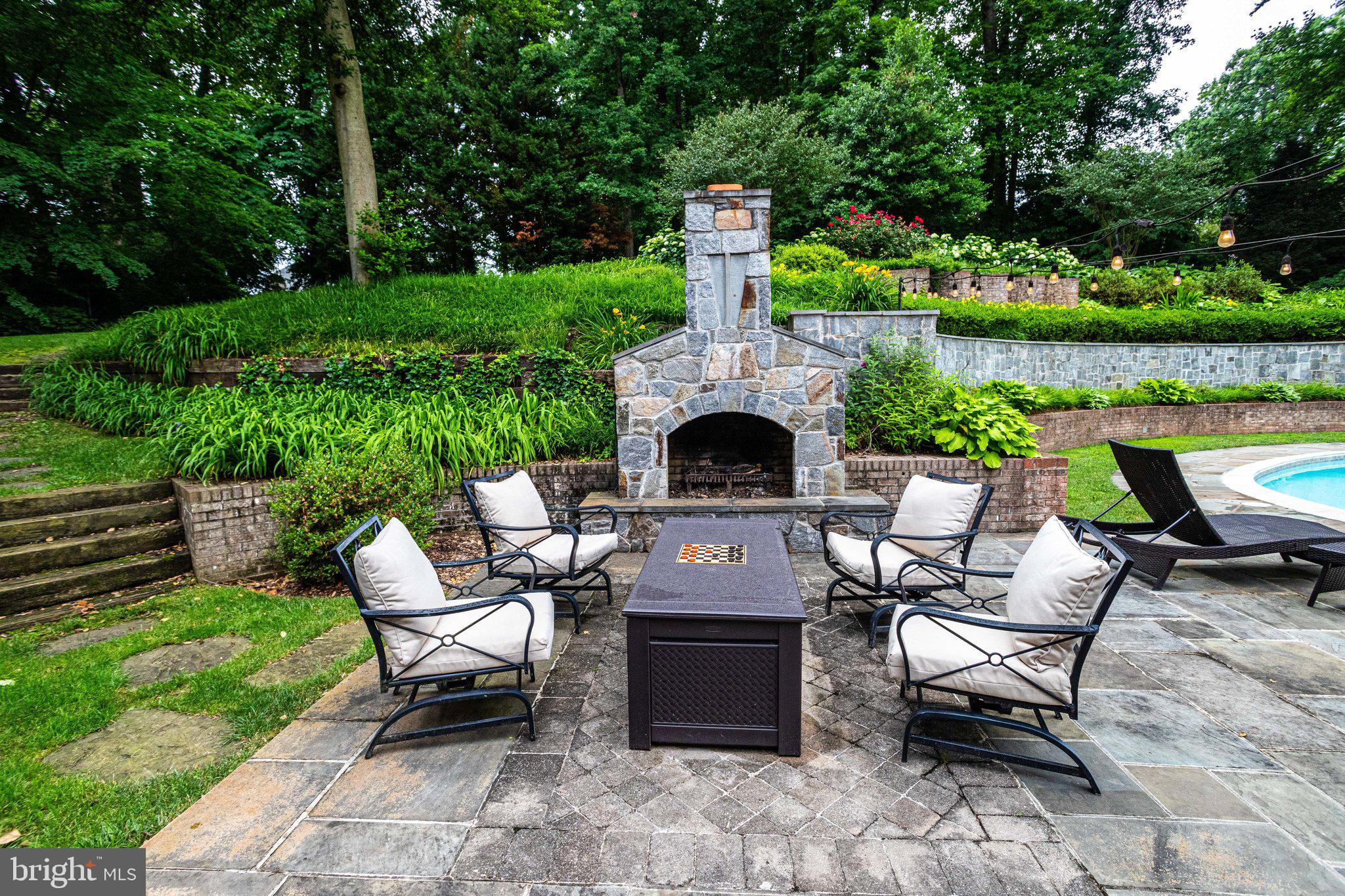 OLDE SWINKS MILL ESTATES - Residential