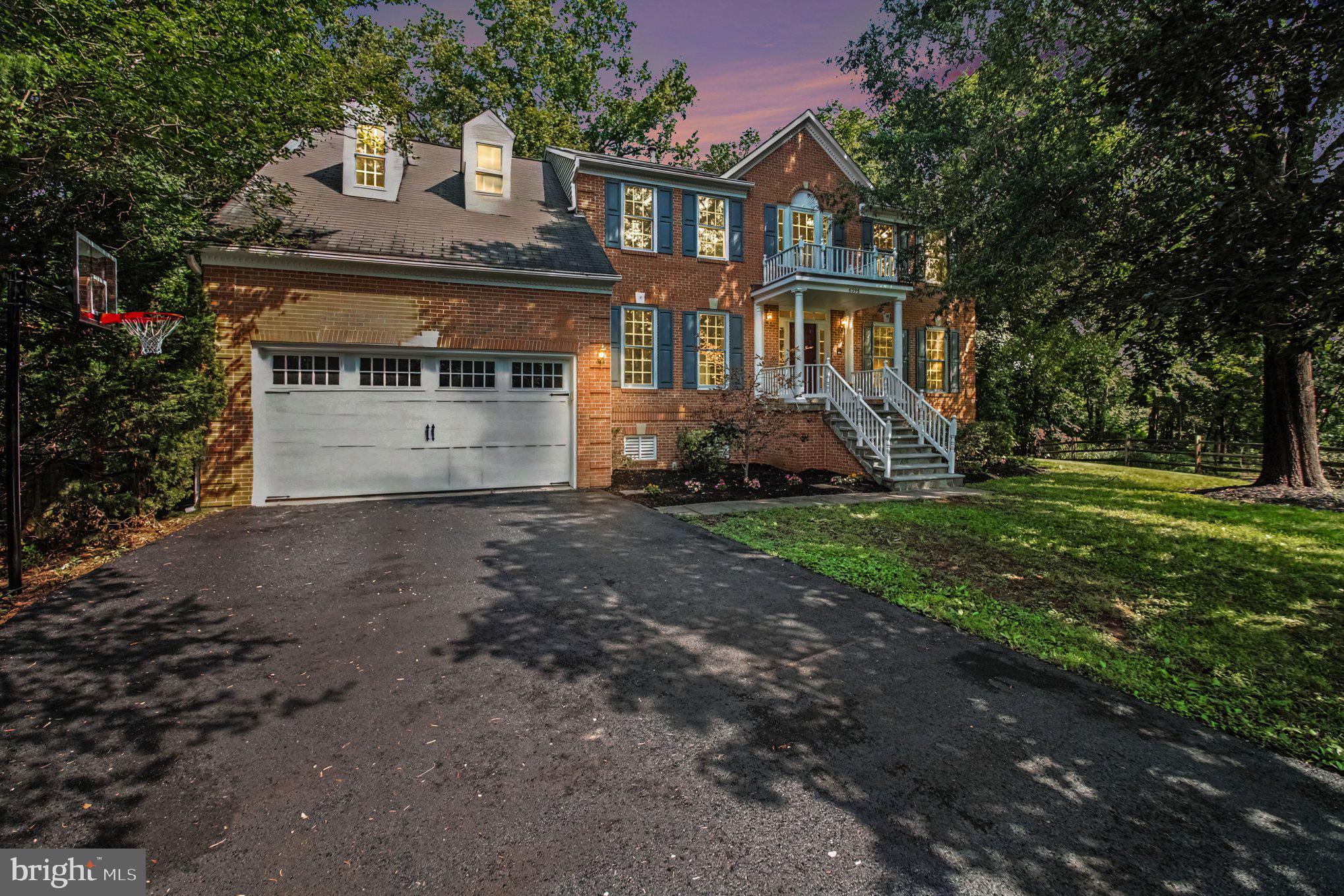 WESTPORT - Residential