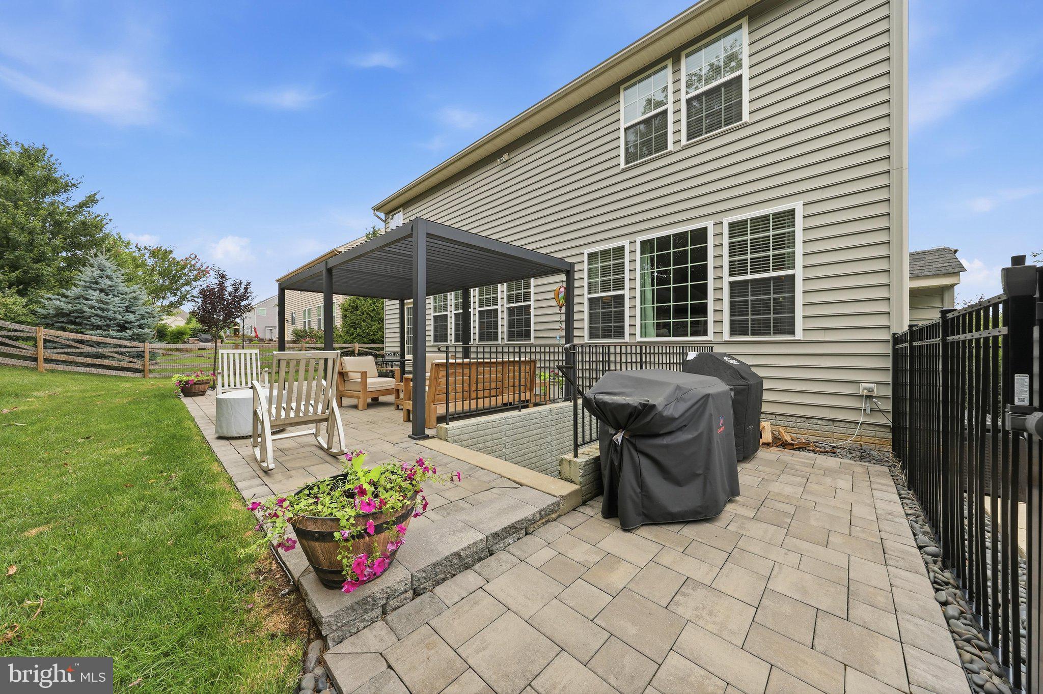 SABER RIDGE - Residential