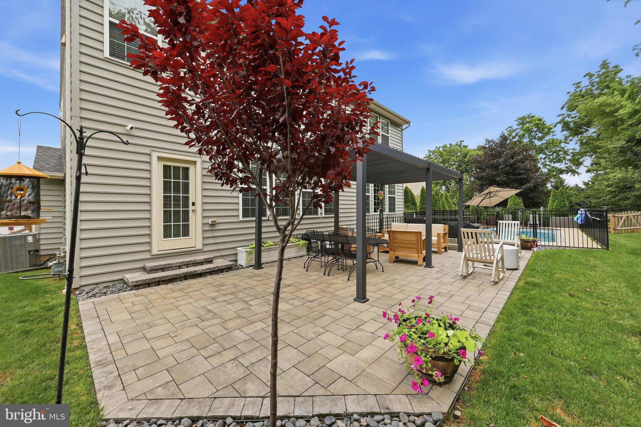 SABER RIDGE - Residential