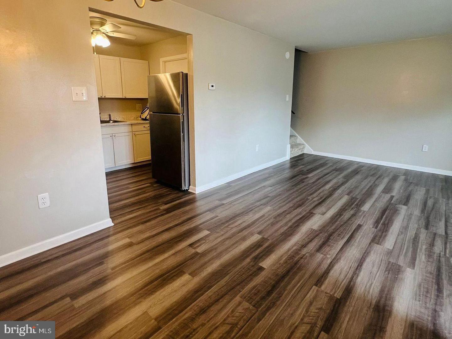 WHISKEY BOTTOM - Residential