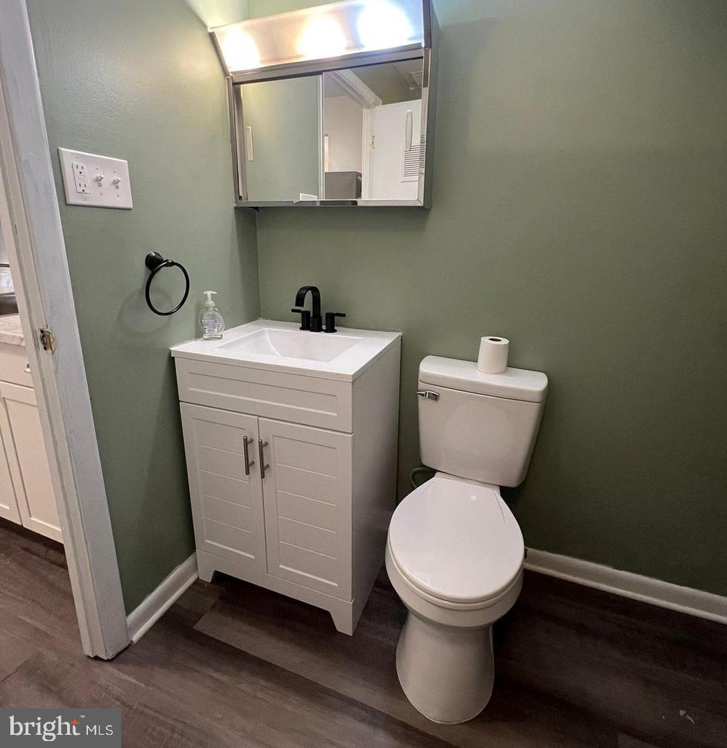 WHISKEY BOTTOM - Residential