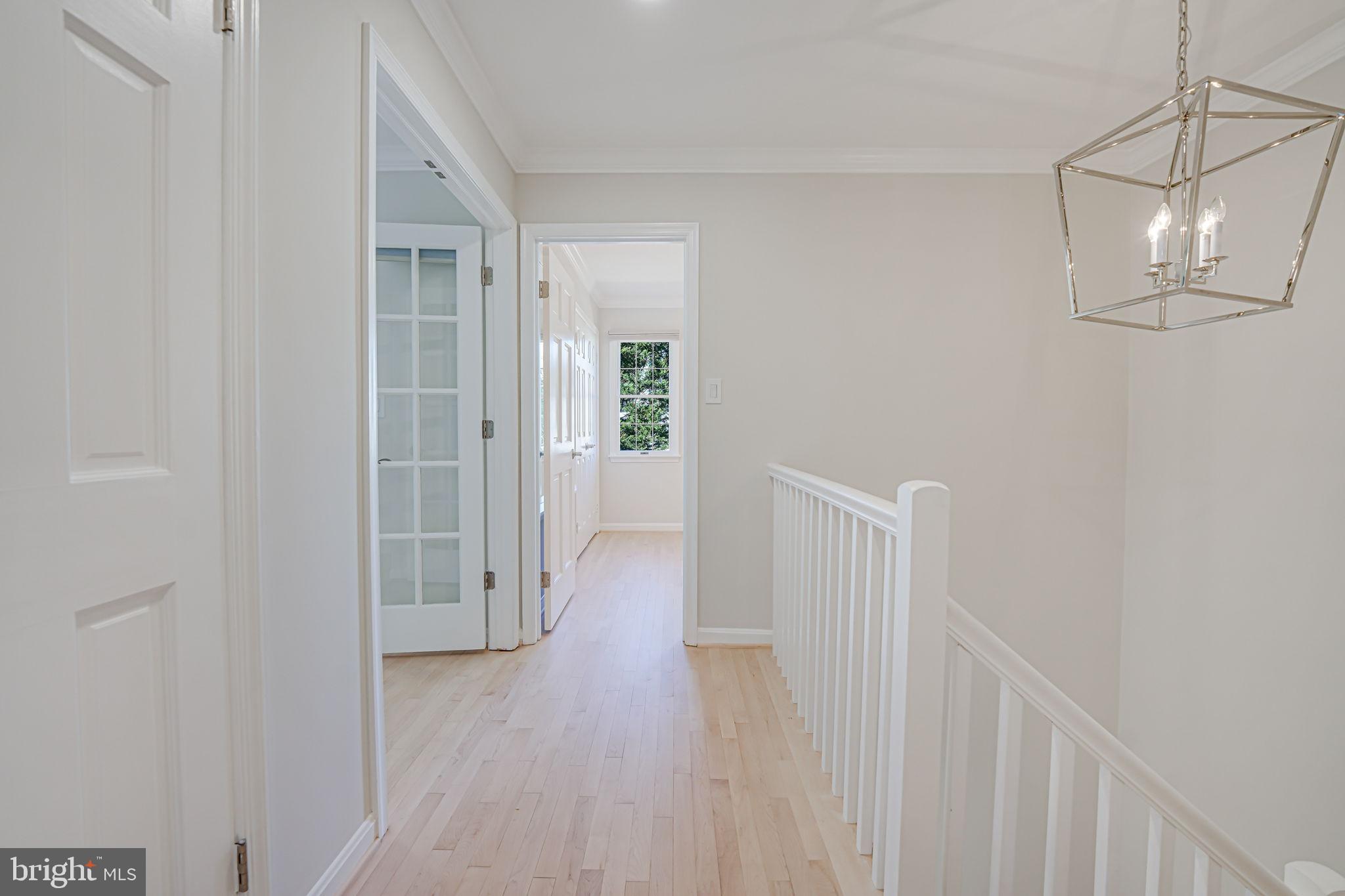 MADISON OF MCLEAN - Residential