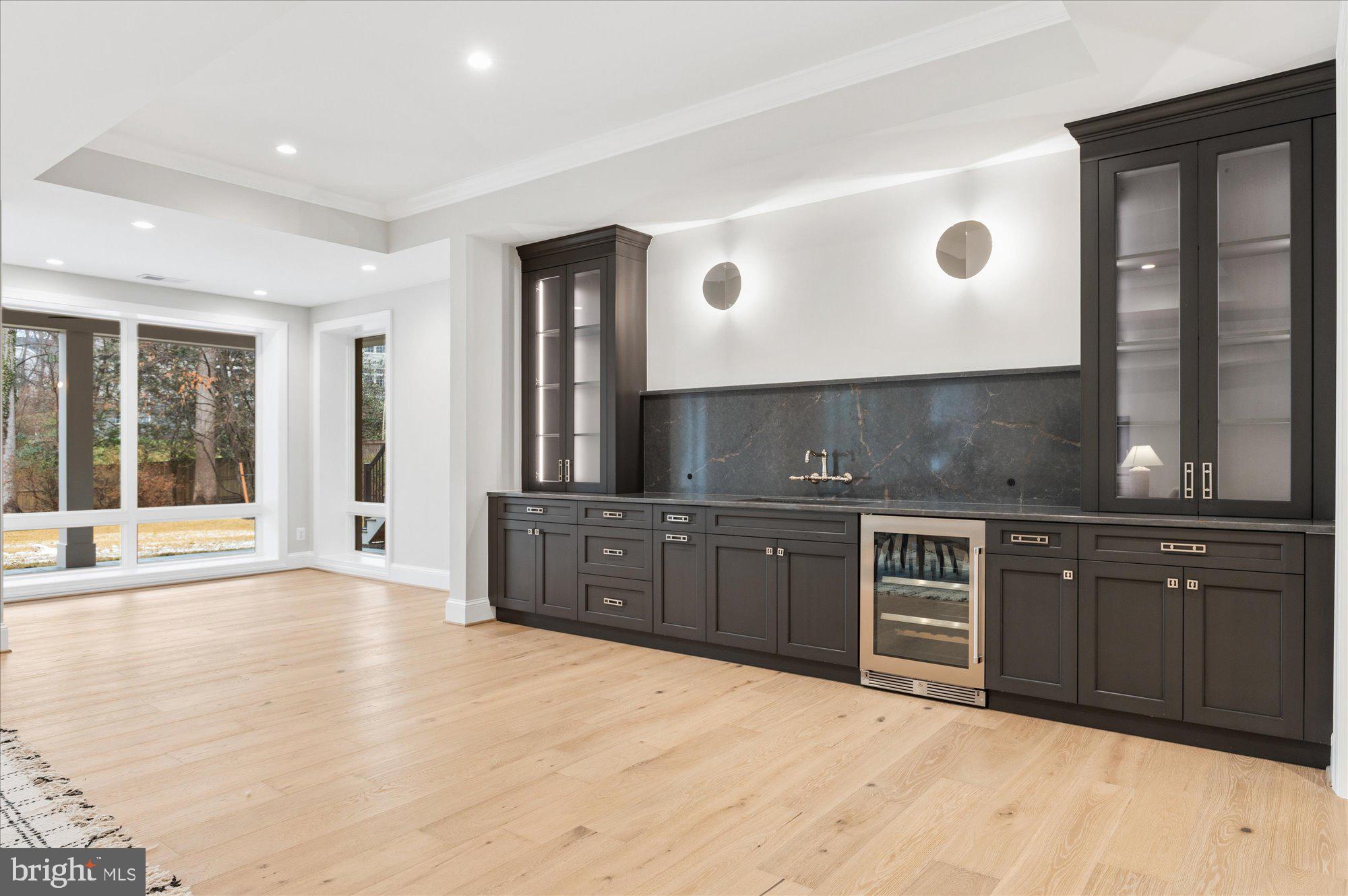 LANGLEY FOREST - Residential