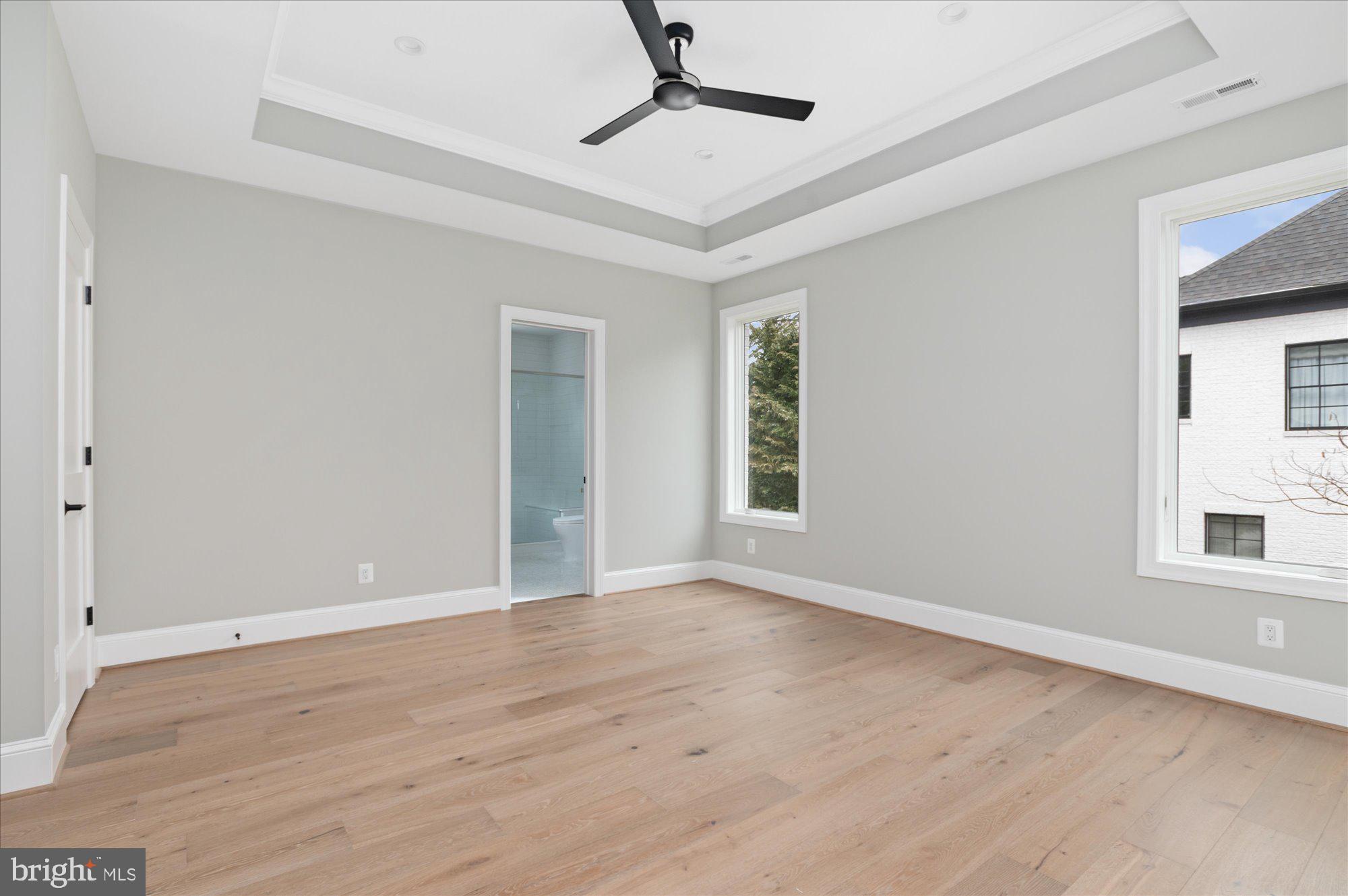 LANGLEY FOREST - Residential