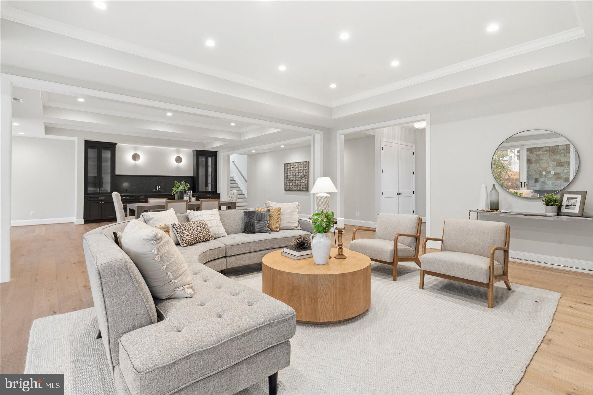 LANGLEY FOREST - Residential