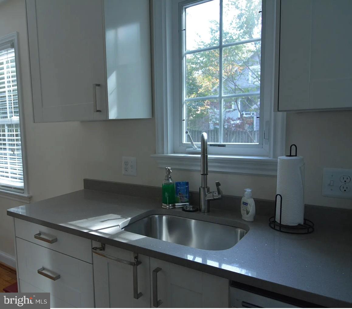 YORKTOWN - Residential Lease