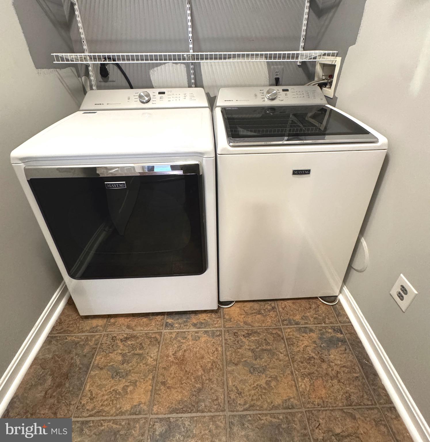 HOPEWELL POINTE - Residential