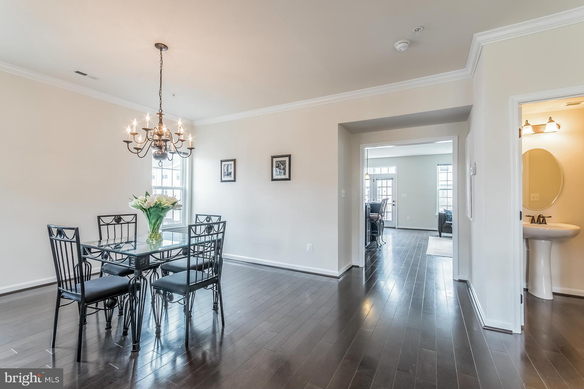 MORLEY CORNER - Residential