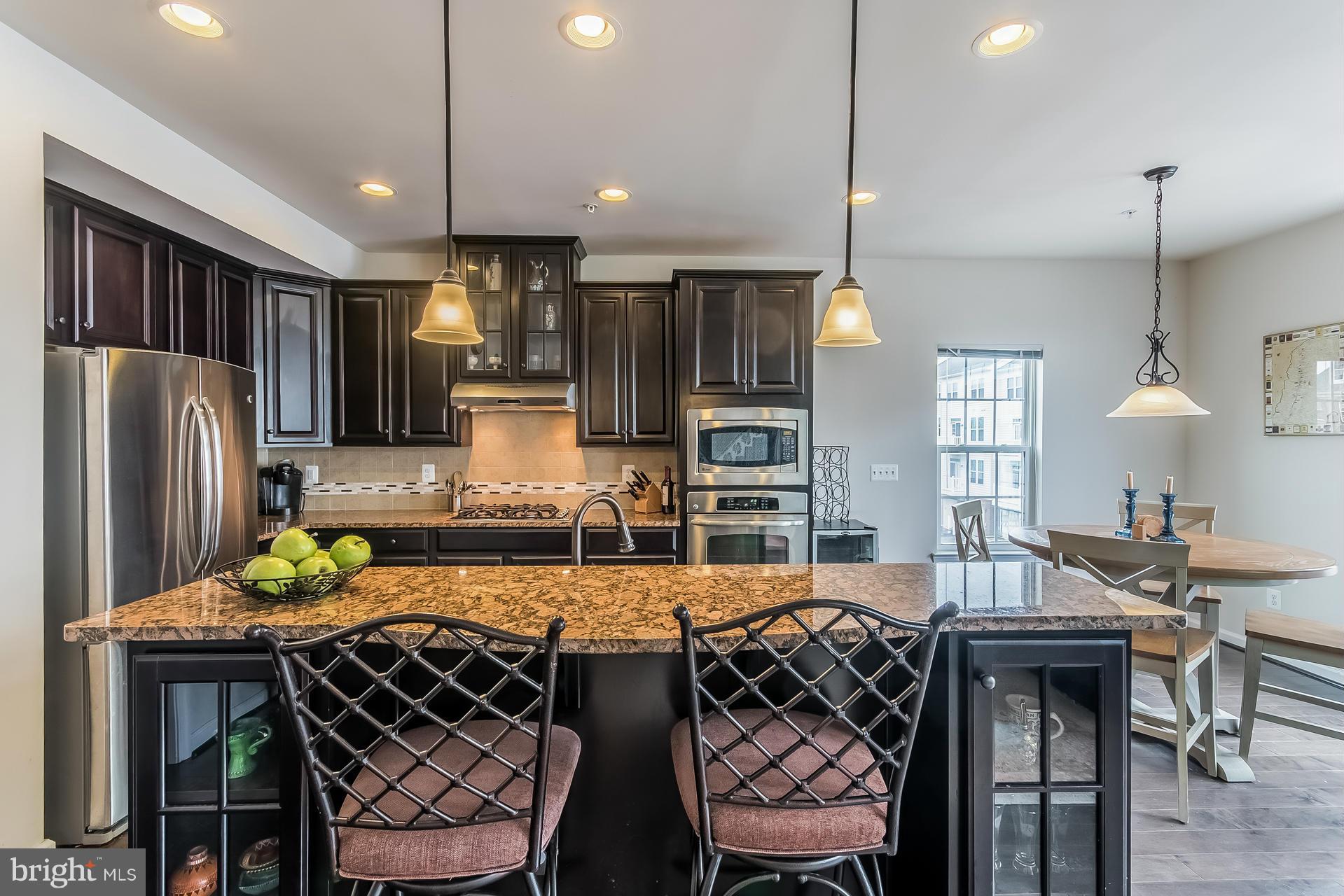 MORLEY CORNER - Residential
